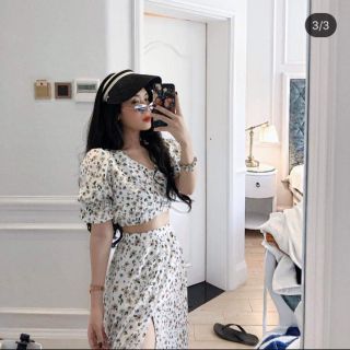 Set maxi hoa chân váy xẻ