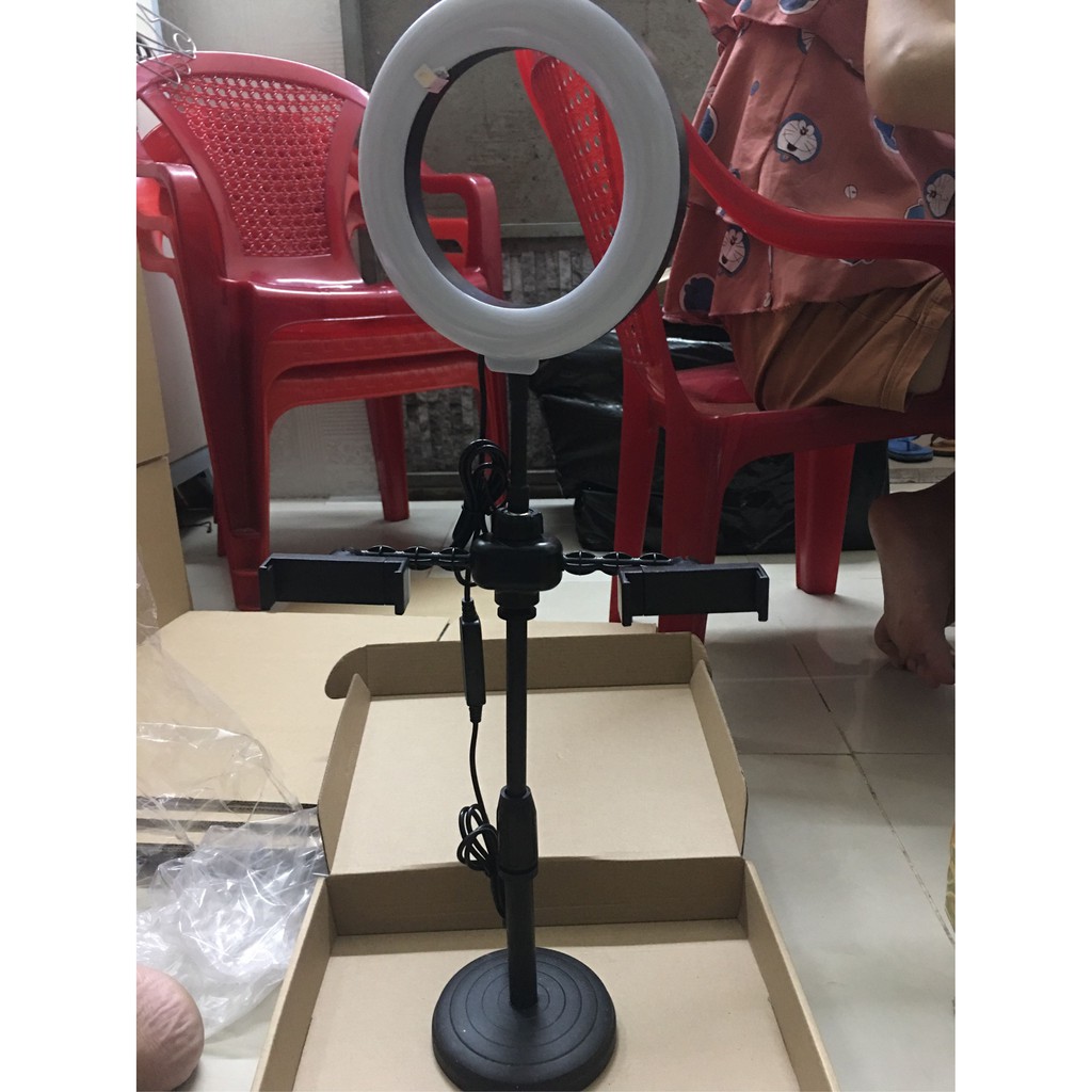 Đèn led livestream để bàn mini tích hợp 2 giá đỡ điện thoại kiểu chữ T