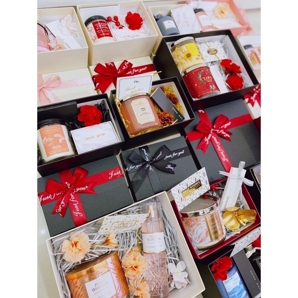 Hộp quà tặng cao cấp kèm set gói quà