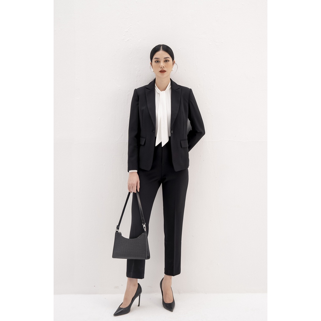 Áo vest nữ công sở tay dài dáng ngắn Eva de Eva 21AQAE031D