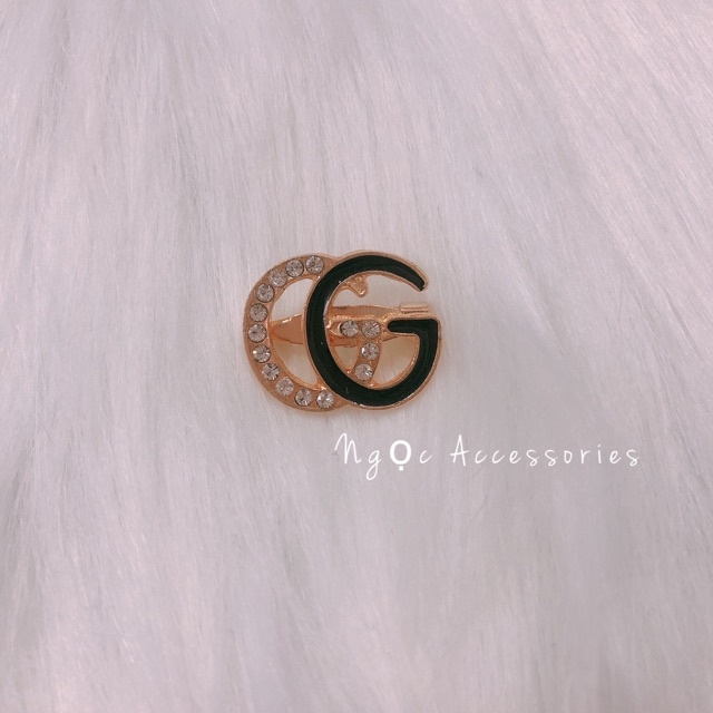 Cài áo GG mẫu 2