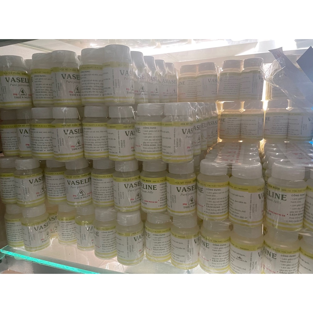 Vaseline Thiên Ngân Hủ 20g, Dùng Trong Nha Khoa, Thoa Bỏng Da, Nứt Nẻ Chân Tay, Mau Liền Da, TBYT Trung Anh