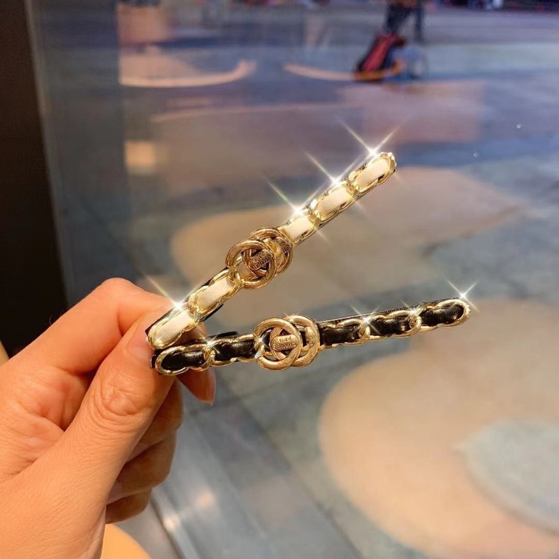 Kẹp Tóc Phối Dây Xích Hình Cá Mập Phong Cách Hàn Quốc Cổ Điển