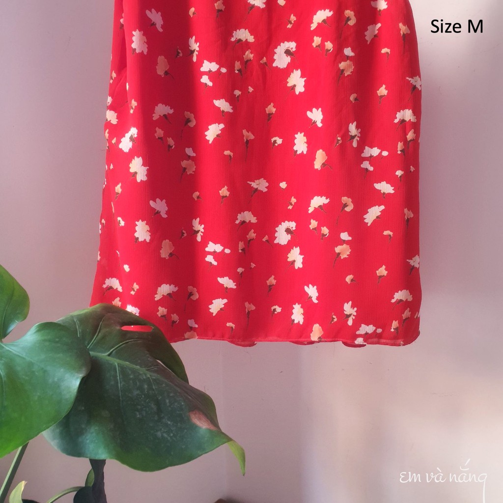 Áo hoa đỏ hở vai hiệu EnC vintage Nhật - Em và nắng | BigBuy360 - bigbuy360.vn