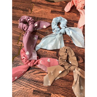 Scrunchies chun cột tóc hoạ tiết kẻ caro