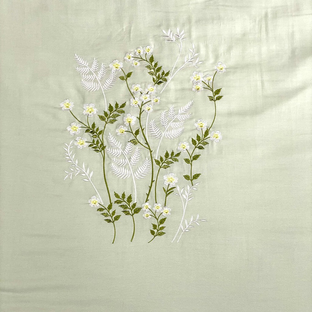 Chăn bốn mùa K-Bedding By Everon Xanh Ngọc KMTS103 MicroTencel Thêu Họa Tiết
