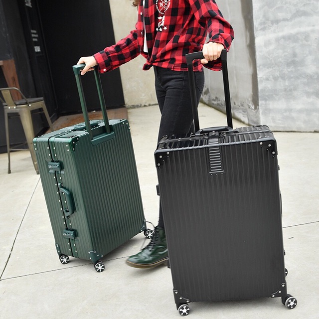 Vali rimowa khung nhôm size 29 loại 1