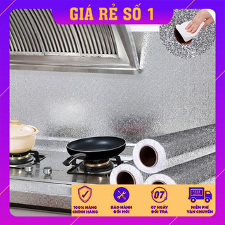 Cuộn giấy bạc dán bếp.