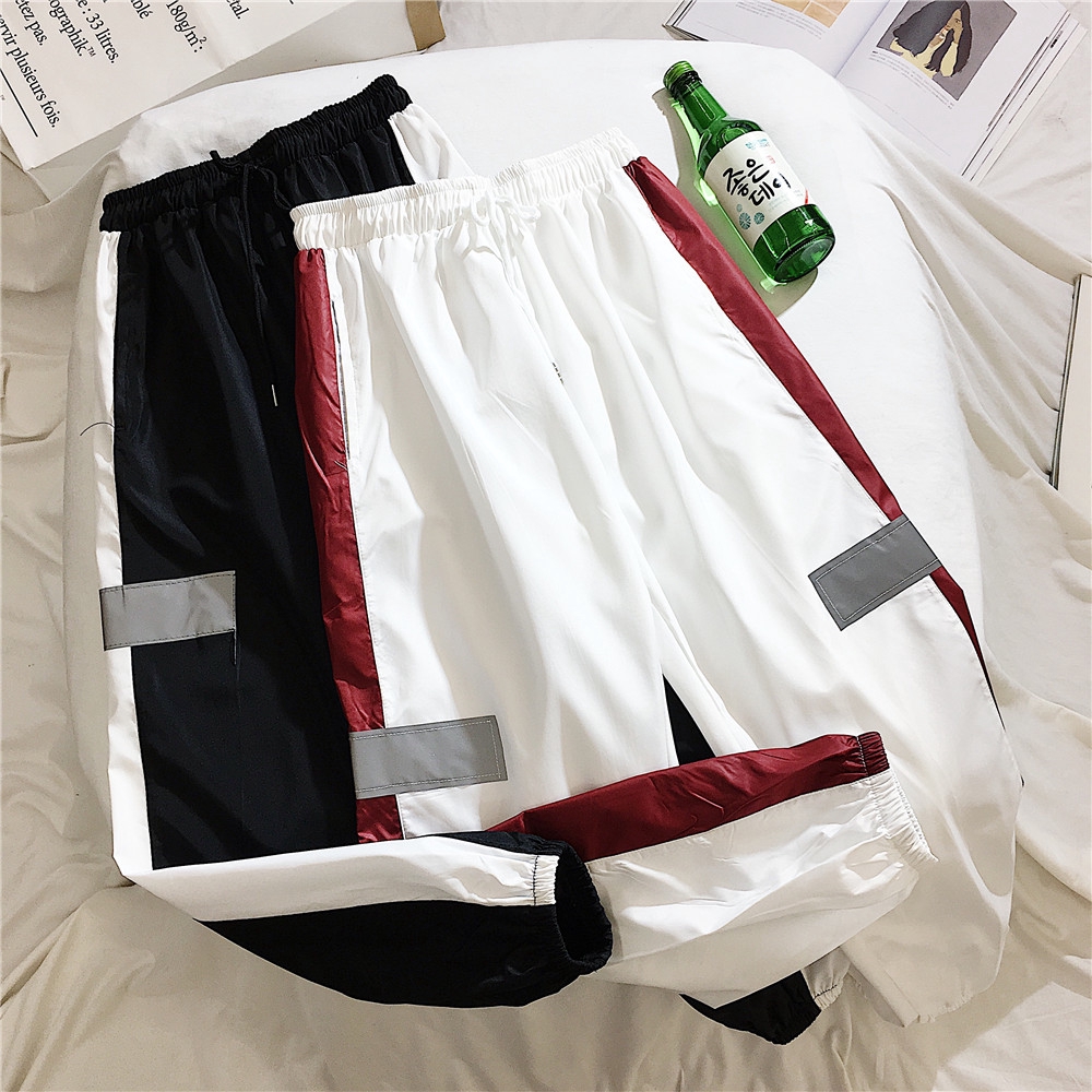 Quần thời trang thiết kế đơn giản năng động thời trang | BigBuy360 - bigbuy360.vn