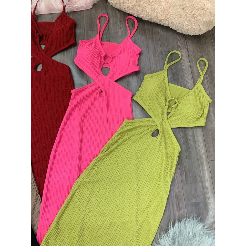 Đầm ôm body dáng dài khoét ngực hở eo 2 bên chất xốp siêu sexy