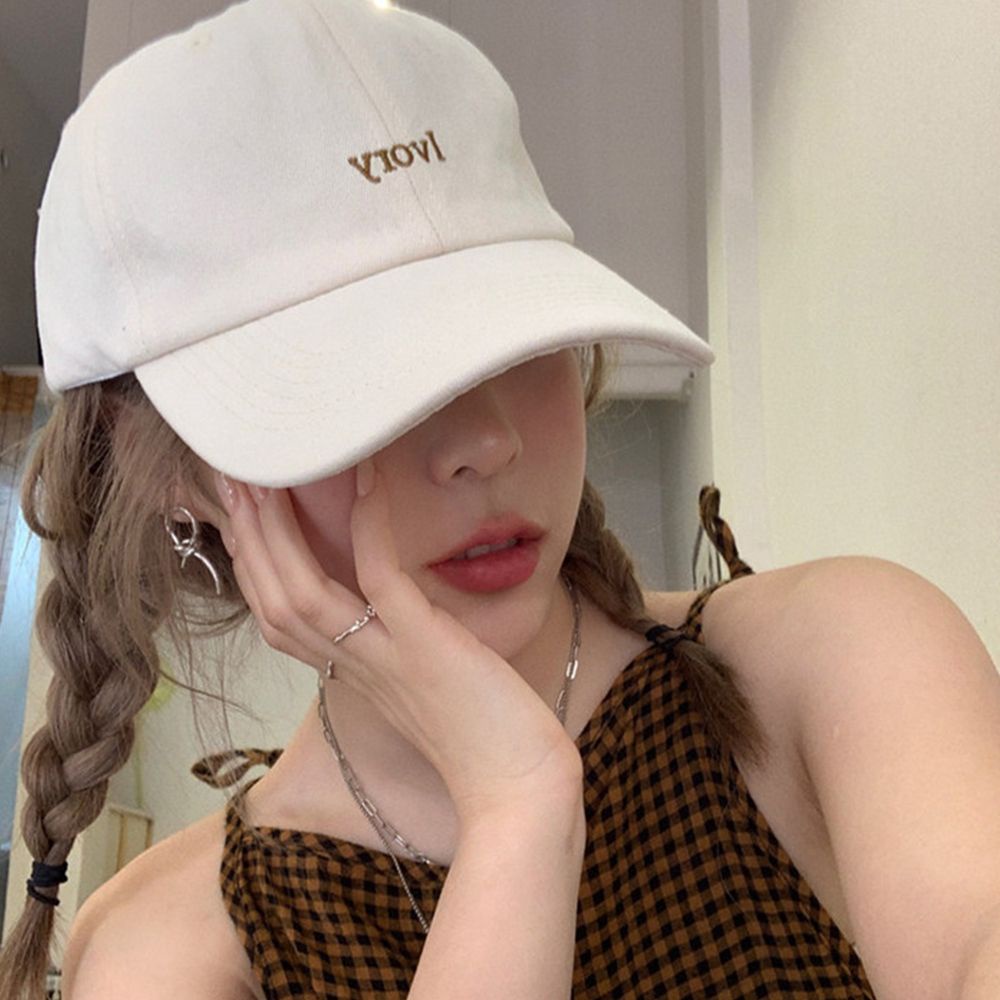 Mũ lưỡi trai thêu chữ thời trang Hàn Quốc sành điệu cho nam và nữ