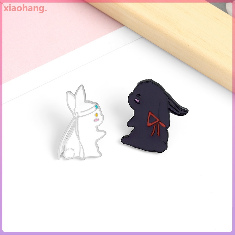 Ghim cài áo hình thỏ trắng đen xinh xắn đáng yêu