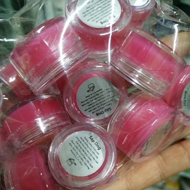 Sáp ong dưỡng chống thâm môi