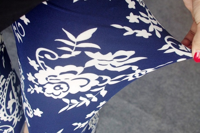 Thời Trang Quần Legging Lưng Cao Hoạ Tiết Hoa Nữ Tính