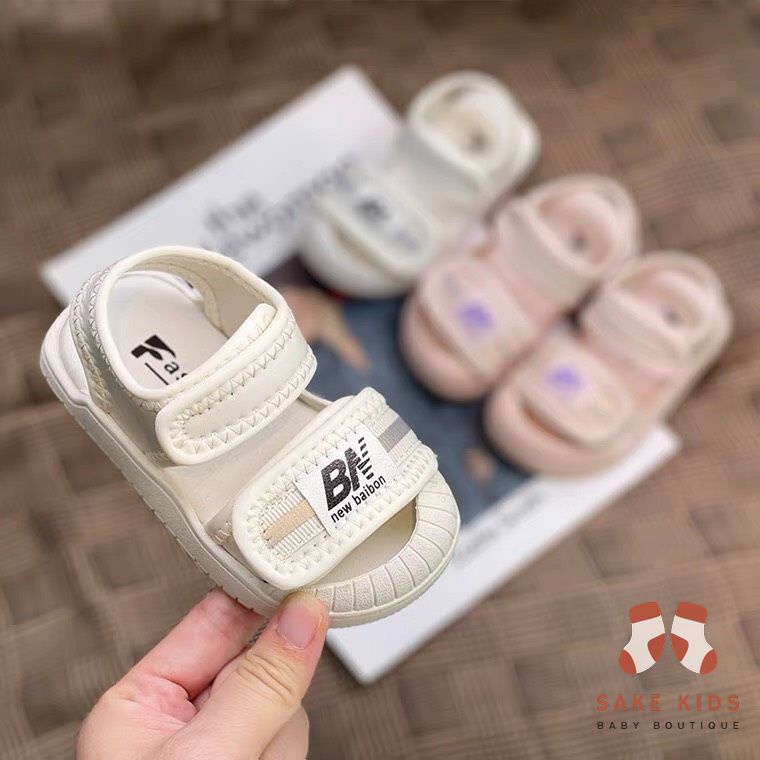 Sandal bé trai bé gái - Dép sandal quai dán BN đáng yêu đế chống trơn trượt tốt mũi chống vấp êm mềm nhẹ cho bé C7