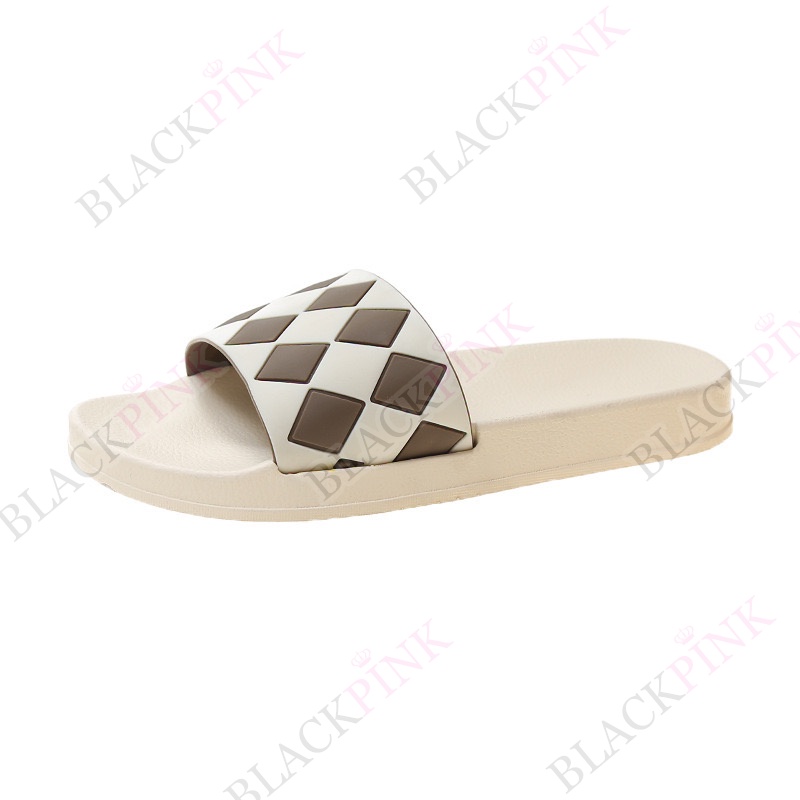 Dép nữ quai ngang bánh mì chất liệu cao su non cực êm mùa hè thu, kẻ ô hình thoi hottrend 2022 BLACKPINK Store, T201