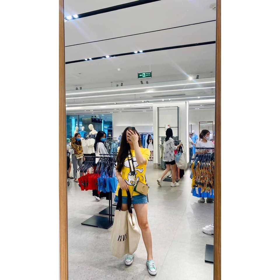 Áo thun nữ from rộng cotton in hình Snoppy màu vàng trend 2021