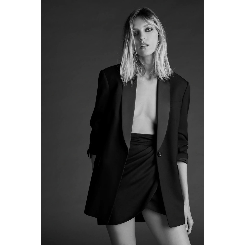 Chân váy ZARA xếp nếp AUTH