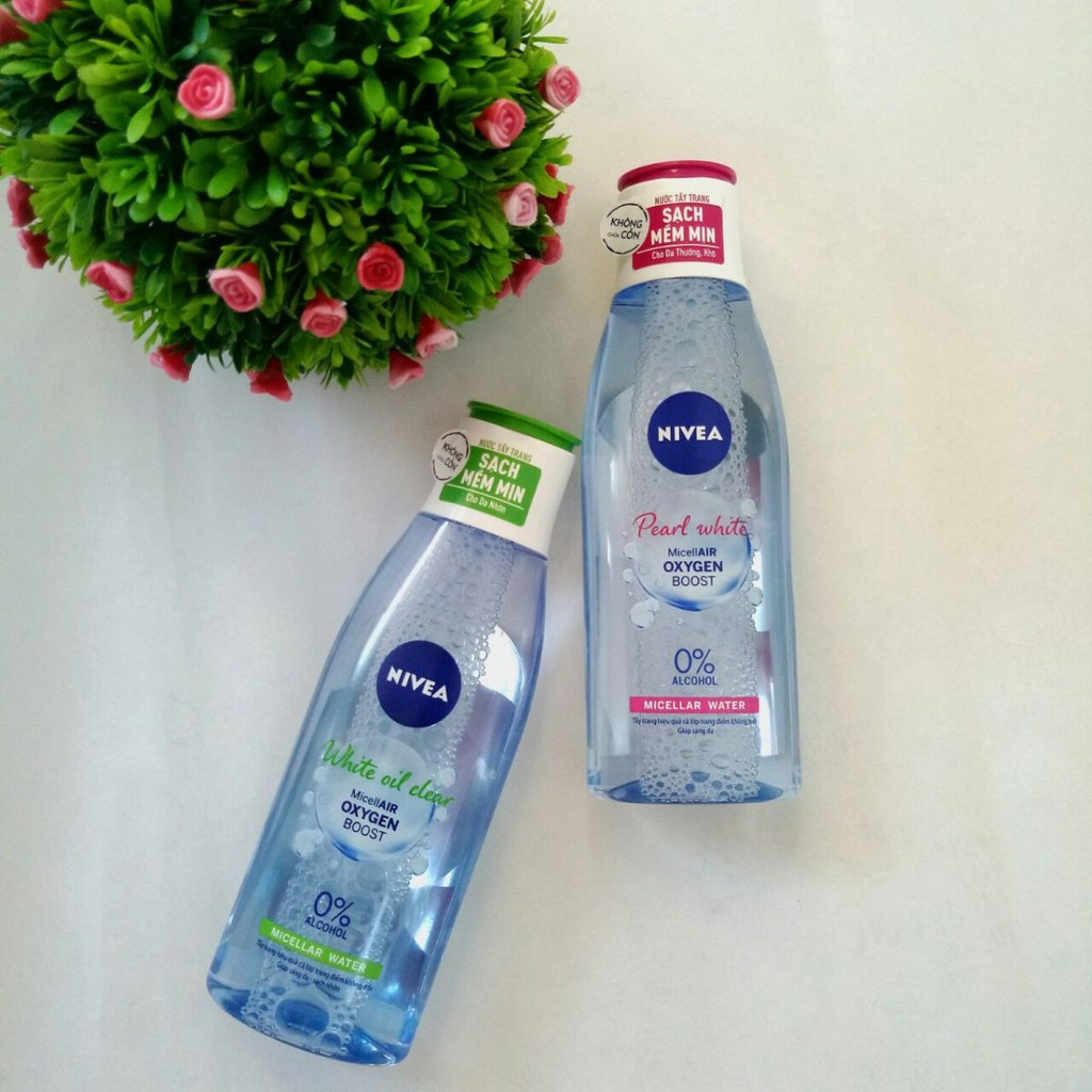 NƯỚC TẨY TRANG CHO DA NHỜN,DA THƯỜNG NIVEA - White Oil Control Makeup Clear 200ml