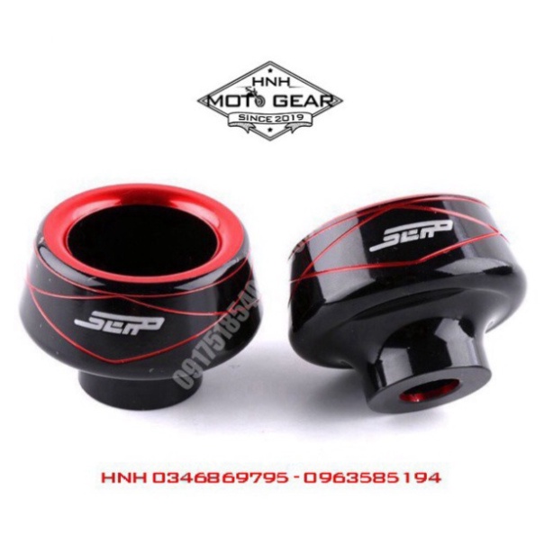 Gù Chống Đổ Trước Doghouse Cao Cấp