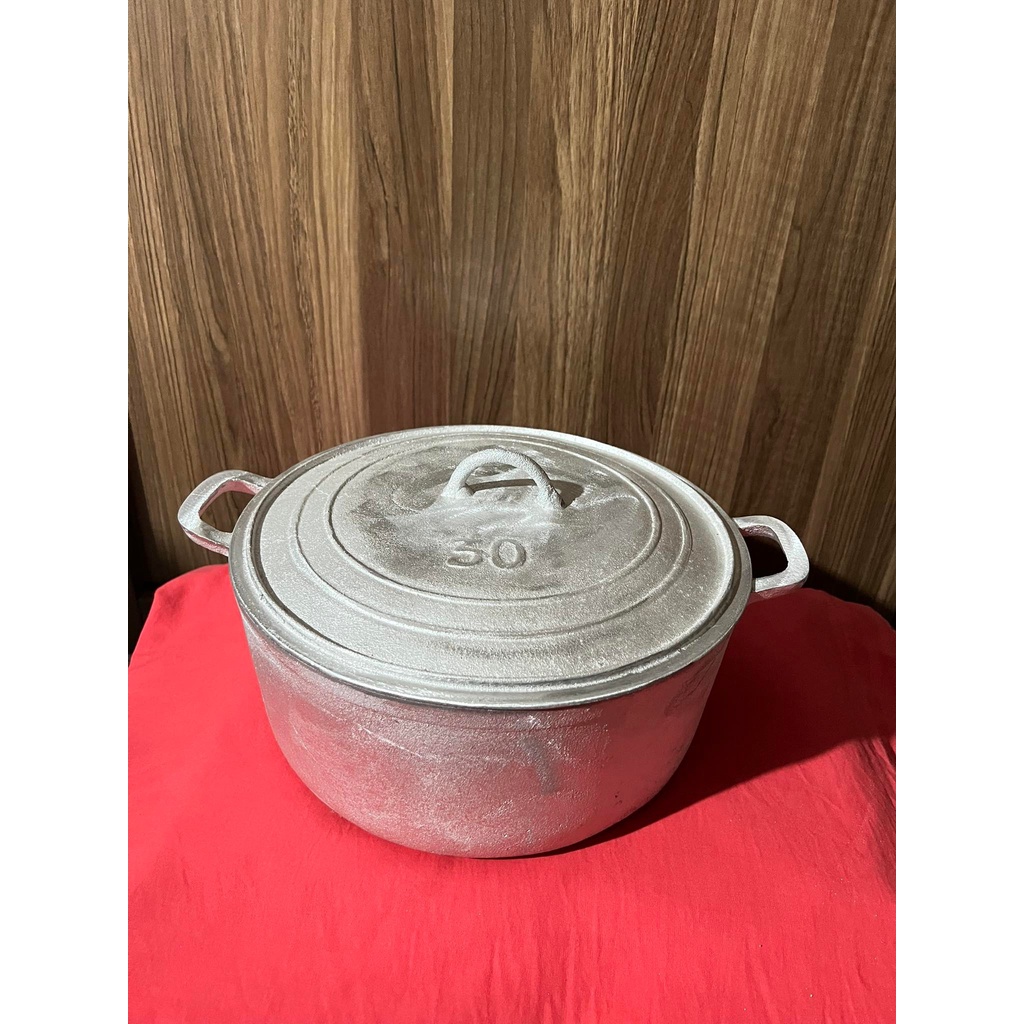 Xoong gang đúc thủ công số 30 (ĐK 30cm)