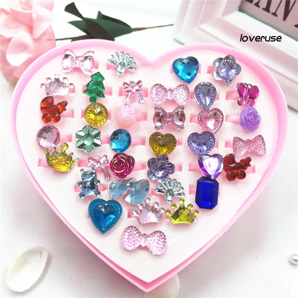 Set 36 nhẫn nhựa hình bông hoa cho bé gái