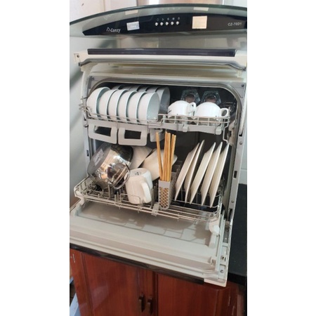 Máy rửa bát Panasonic TR5