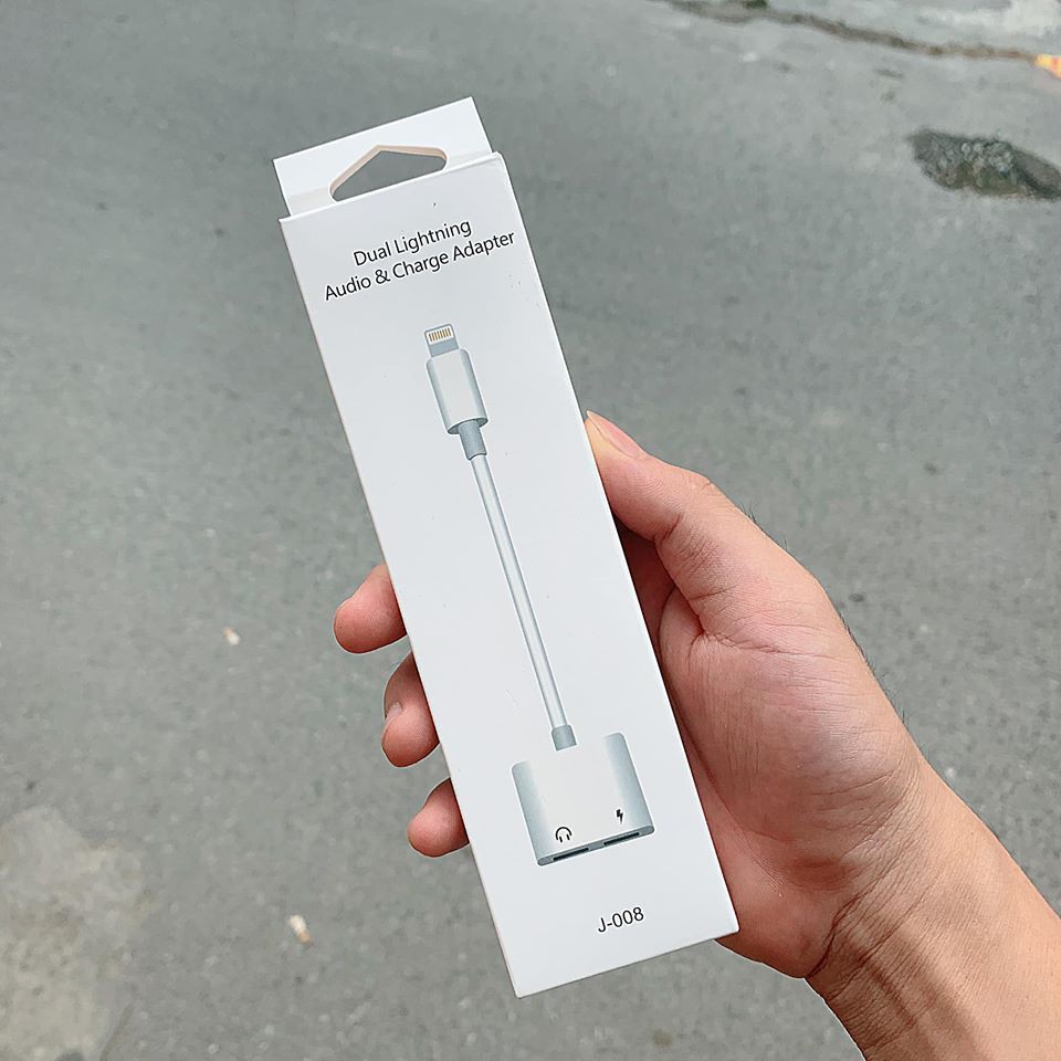 Jack Chia Cổng IP🔴FREESHIP🔴 Giắc Chuyển Đổi 2 Cổng Vừa Sạc Vừa Cắm Tai Nghe Ổn Định Cho Các Dòng ip