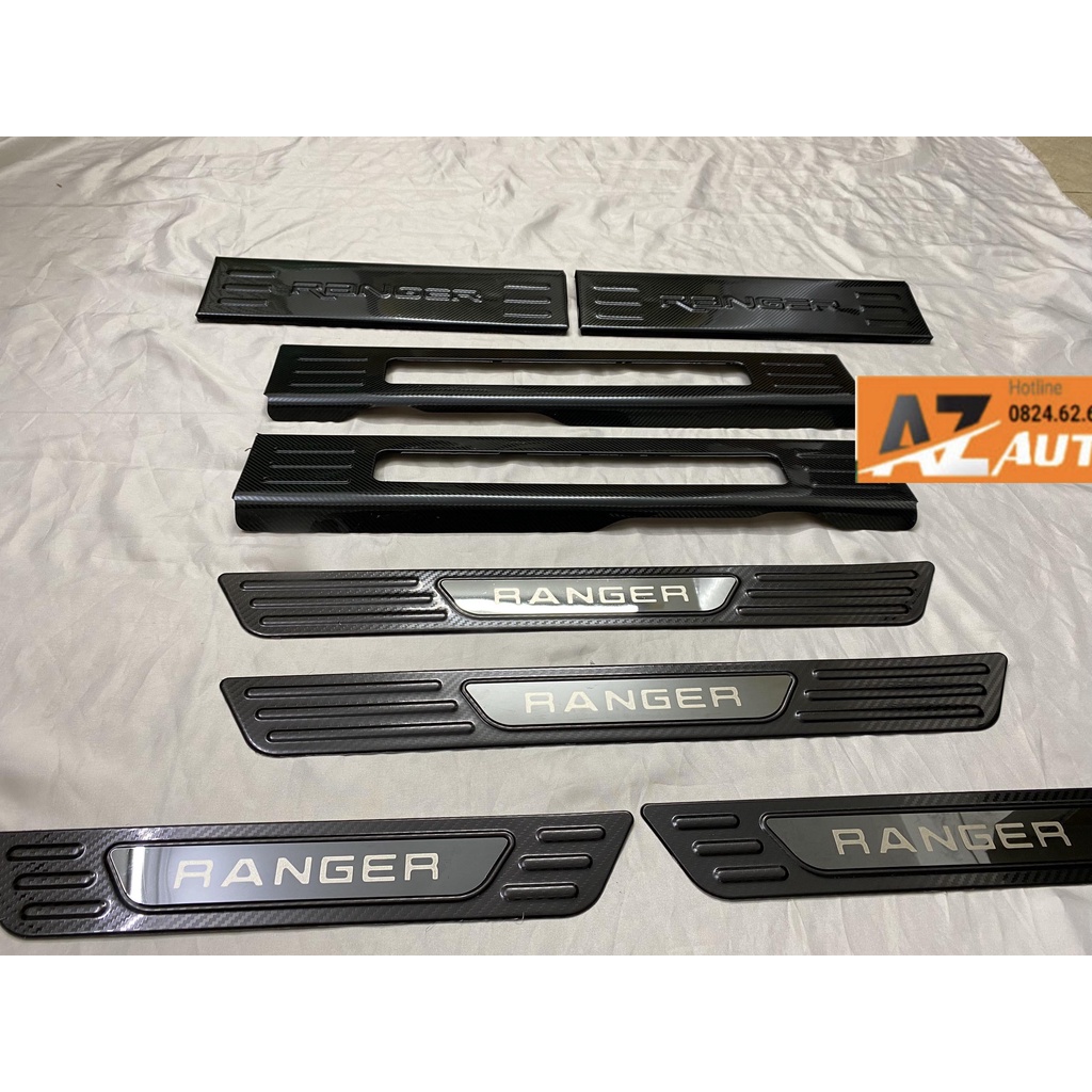 Ốp Bậc Cửa, nẹp bước chân Ford Ranger 2021-2023 bản có led , vân carbon
