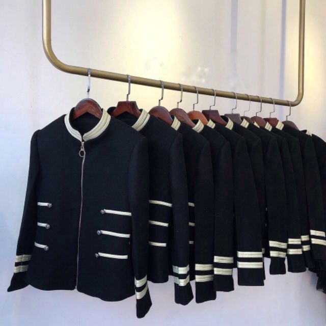 Áo dạ hoàng gia khóa