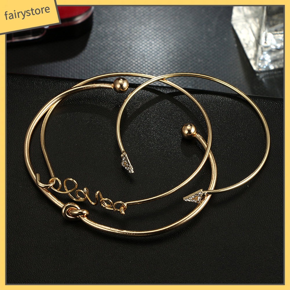 Bộ 4 vòng đeo tay kiểu dáng đa dạng thời trang