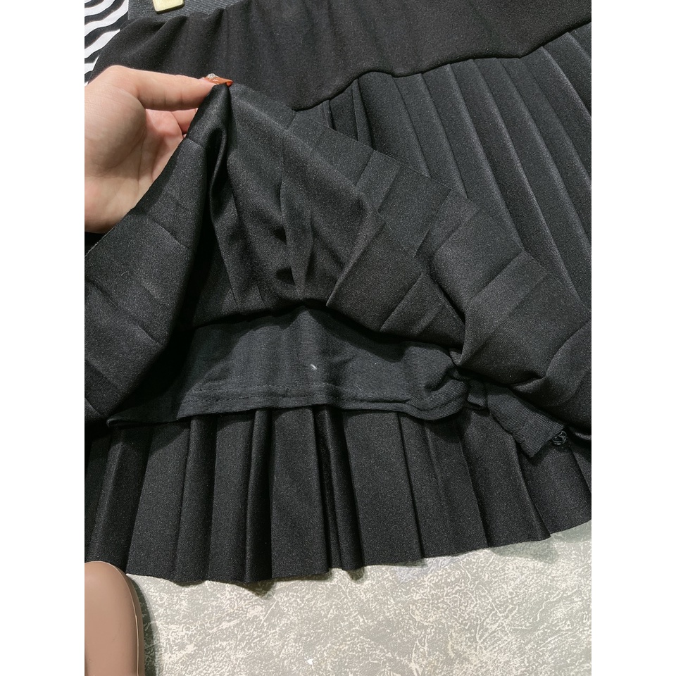 Set áo cổ ren kẻ ngang mix chân váy xếp li ngắn 2 lớp