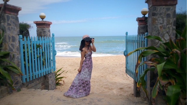 Đầm maxi Vera Wang hai dây hoa