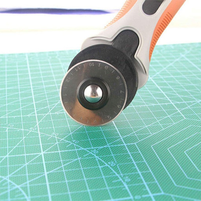 Máy Cắt Vải Xoay 45mm Kèm 5 Lưỡi Dao Tròn 45mm