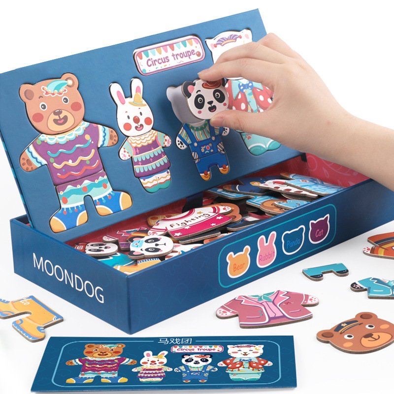 ĐỒ CHƠI GIÁO DỤC GHÉP HÌNH THAY QUẦN ÁO CHO GIA ĐÌNH THỎ VÀ GẤU MONTESSORI