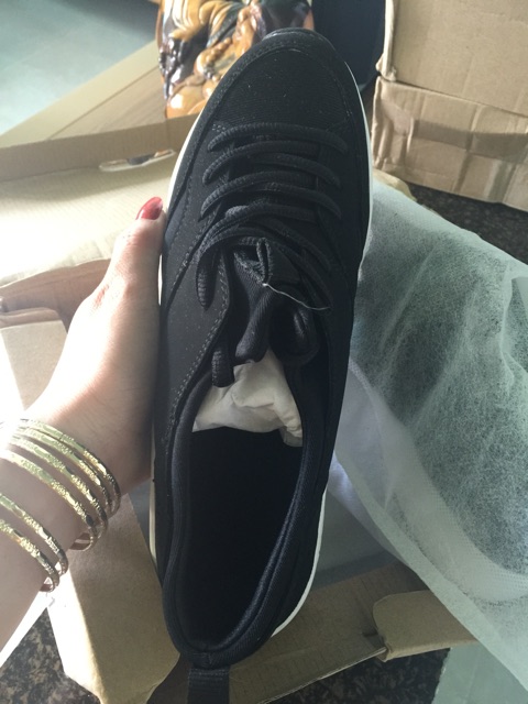 Giày thể thao zara