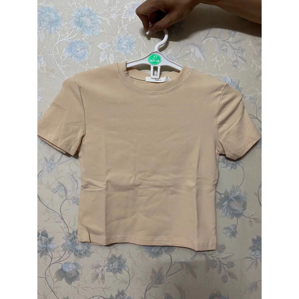 Áo croptop nữ tay ngắn