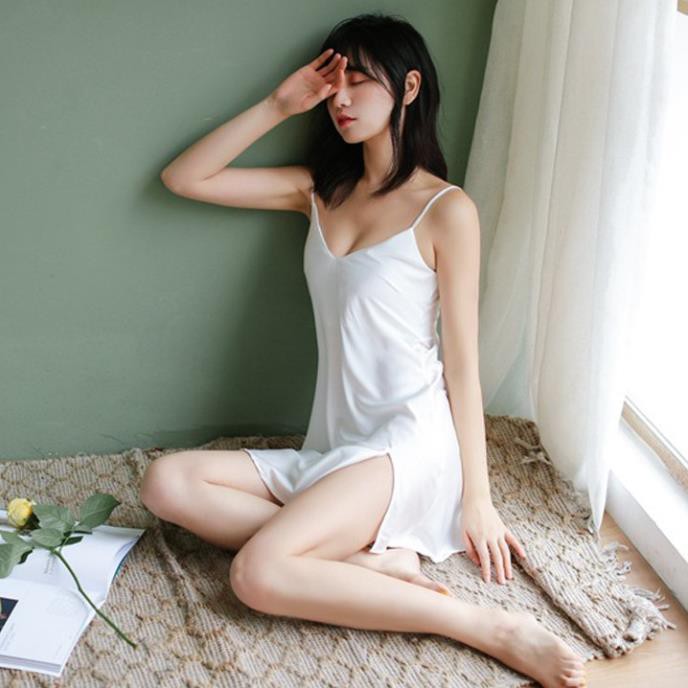 [HÀNG CAO CẤP] Váy ngủ lụa satin hai dây vạt xẻ tà gợi cảm hàng nhập cao cấp Ly Ly Shop | BigBuy360 - bigbuy360.vn