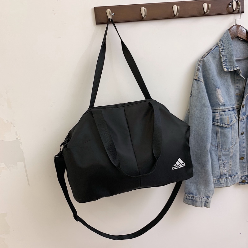 Ba lô thể thao Adidas chất lượng cao độc đáo