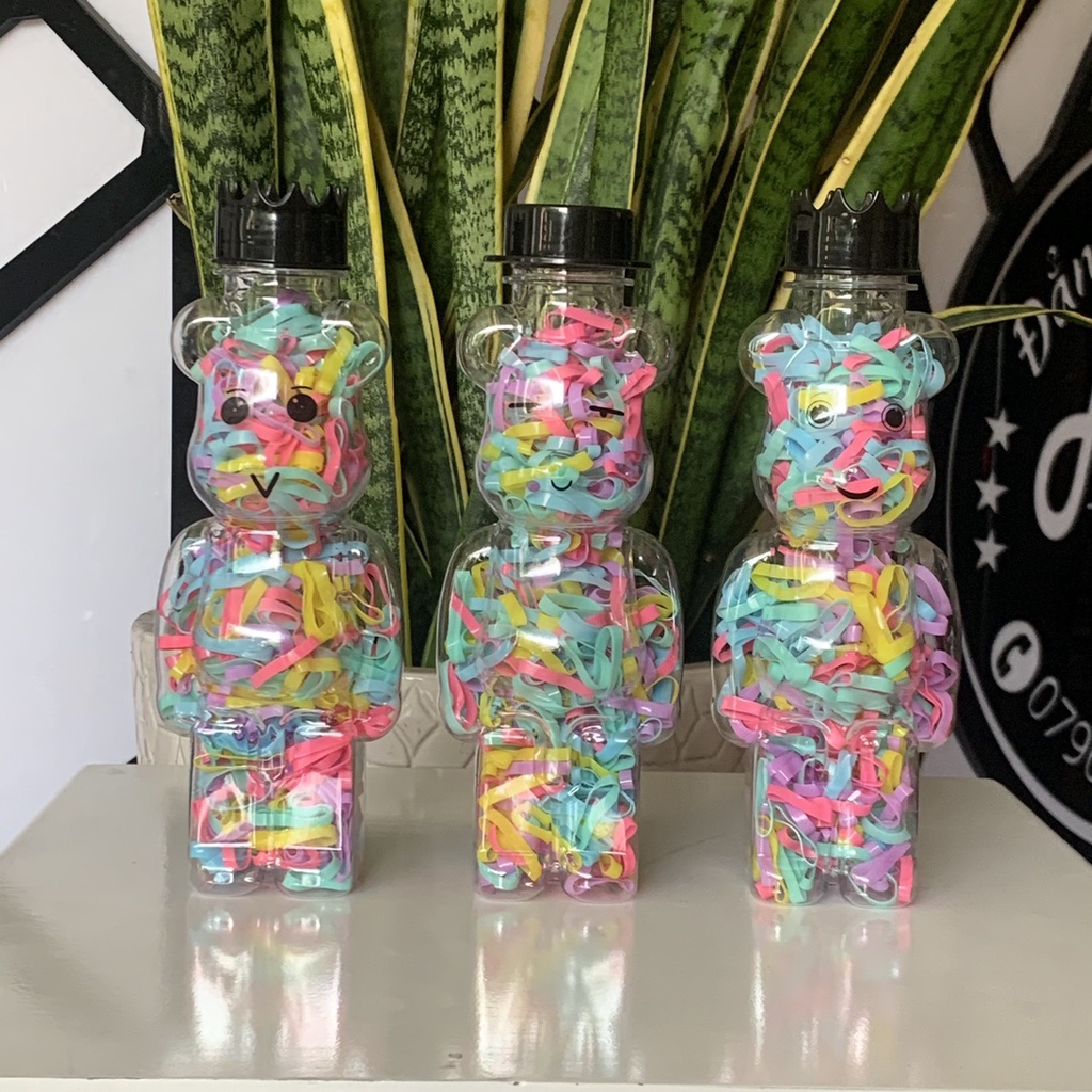Chai trà sữa hình Gấu Bearbrick hottrend size 250 400, 500ml và đủ phụ kiện nón len, dây đeo hàng sẵn TPHCM - BR500