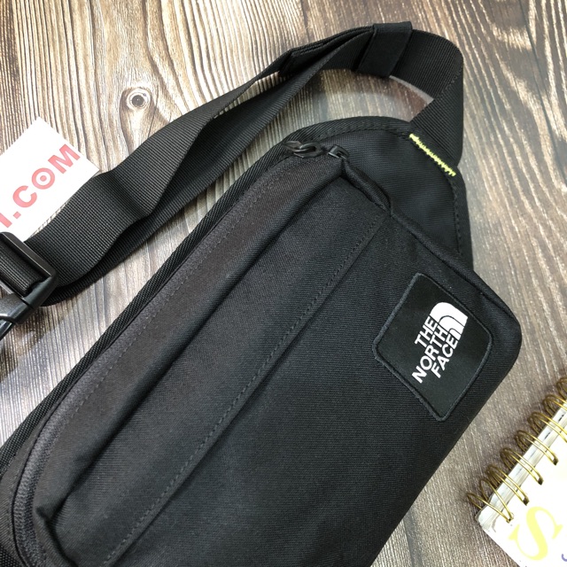 Túi bao tử [ CHỐNG NƯỚC ] Túi đeo chéo thể thao TNF - Chất liệu vải Phthalate-free TPE laminate và 1680D chống nước tốt | BigBuy360 - bigbuy360.vn