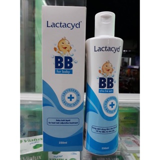 DUNG DỊCH VỆ SINH PHỤ NỮ LACTACYD