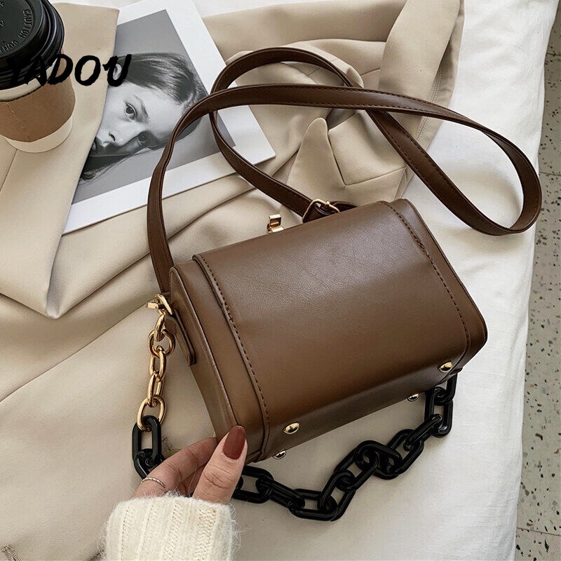 Túi đeo vai YADOU hình vuông cỡ nhỏ bằng da lộn phối dây xích phong cách cổ điển thời trang mới cho nữ