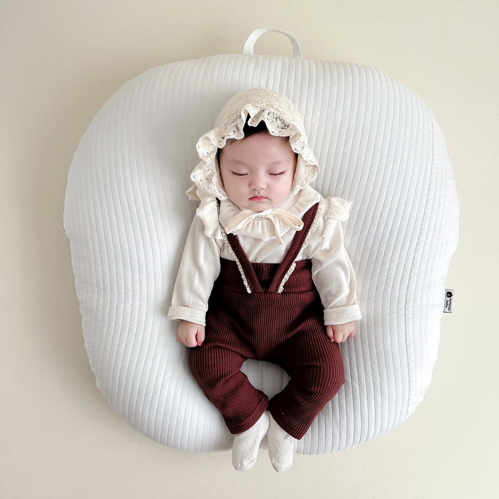 Áo Liền Quần Mùa Thu Có Diềm Xếp Nếp Dễ Thương Cho Bé Sơ Sinh 0-2 Tuổi