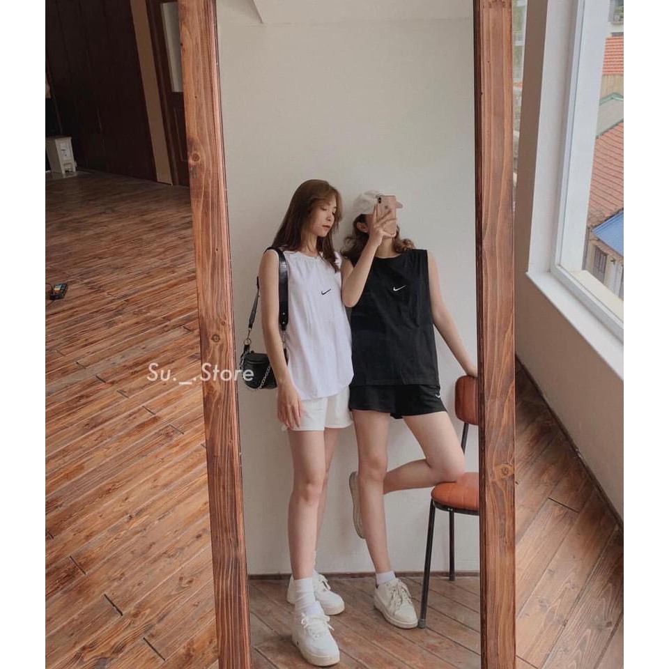 Set áo tank top kèm quần short thể thao nữ