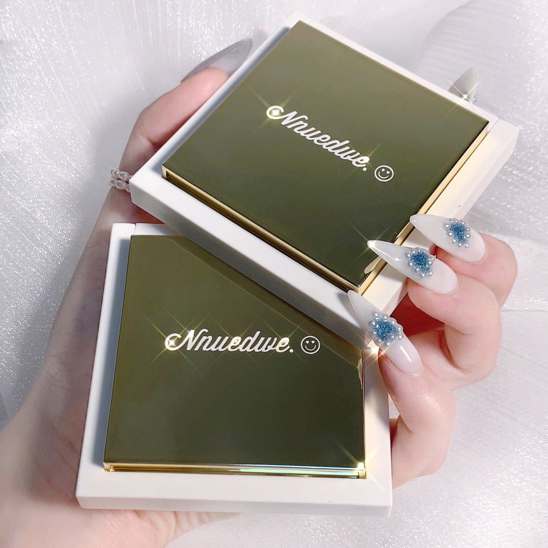 [Hàng mới về] Bảng Phấn Bắt Sáng Nnuedwe Tạo Khối Với 5 Màu Sắc Trang Điểm Tự Nhiên Tiện Dụng | BigBuy360 - bigbuy360.vn