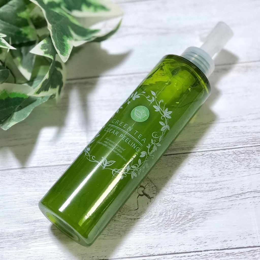 Tẩy da chết trà xanh Santa Marche Dạng Gel Da Dầu Mụn Green Tea Clear Peeling Nhật Bản 200g