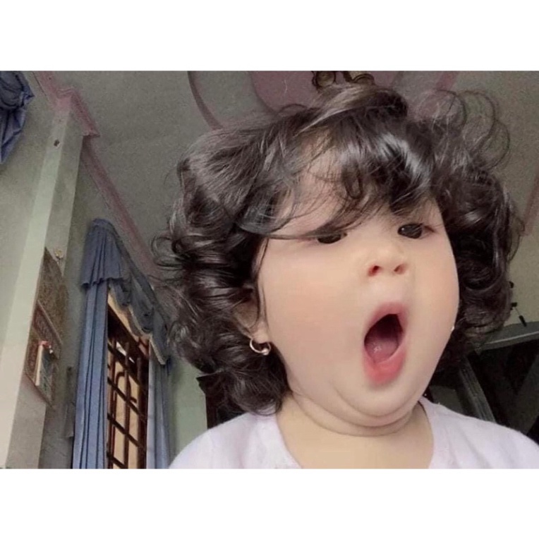 Máy kẹp uốn tóc hộp hồng