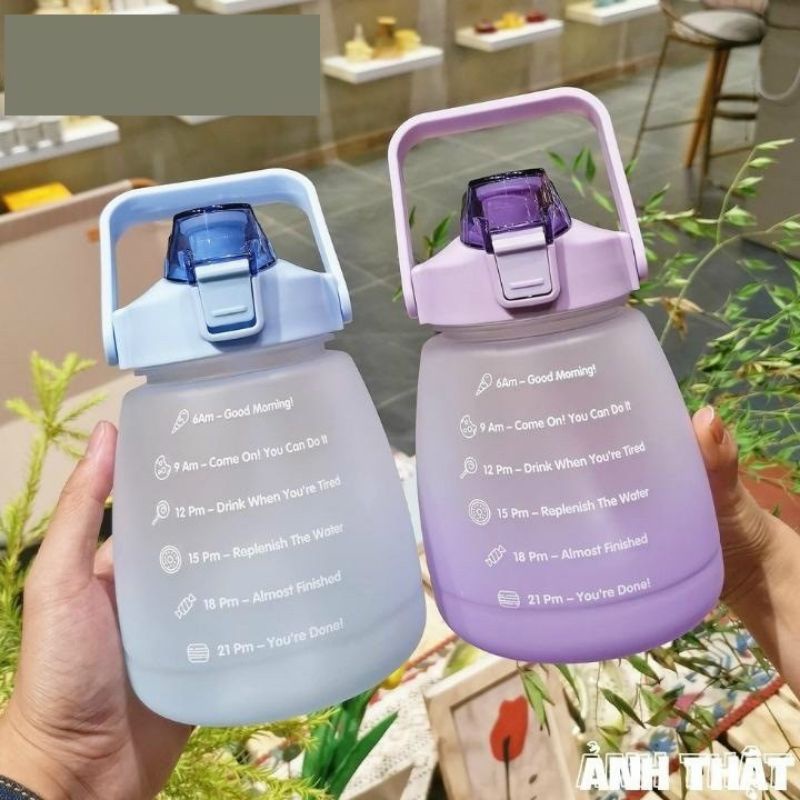 Bình Nước 1300ml Thiết Kế Dễ Thương Tiện Dụng Có Dây Đeo Thích Hợp Mang Đi Du Lịch Đi Làm Và Các Hoạt Động Thể Thao