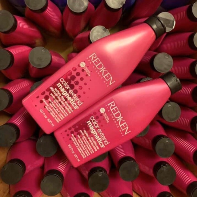 Dầu gội Redken color extend
